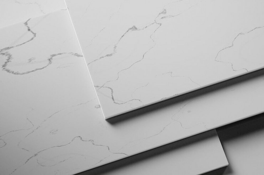 سرامیک سفید ساده صیغلی و بدون تاب با بسته بندی اختصاصی